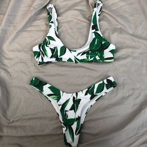 Tropical leaf bikini
